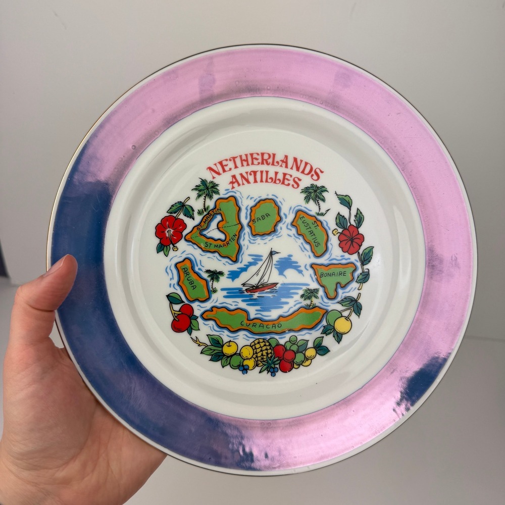 Vtg Netherlands Antilles Aruba Beach 9.25inch Souvenir Plate Iridescent Edge